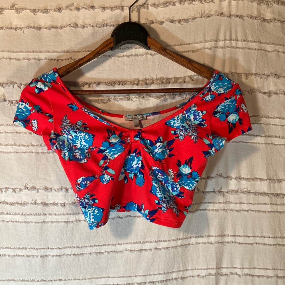 Charlotte Russe Red Short Sleeve Top